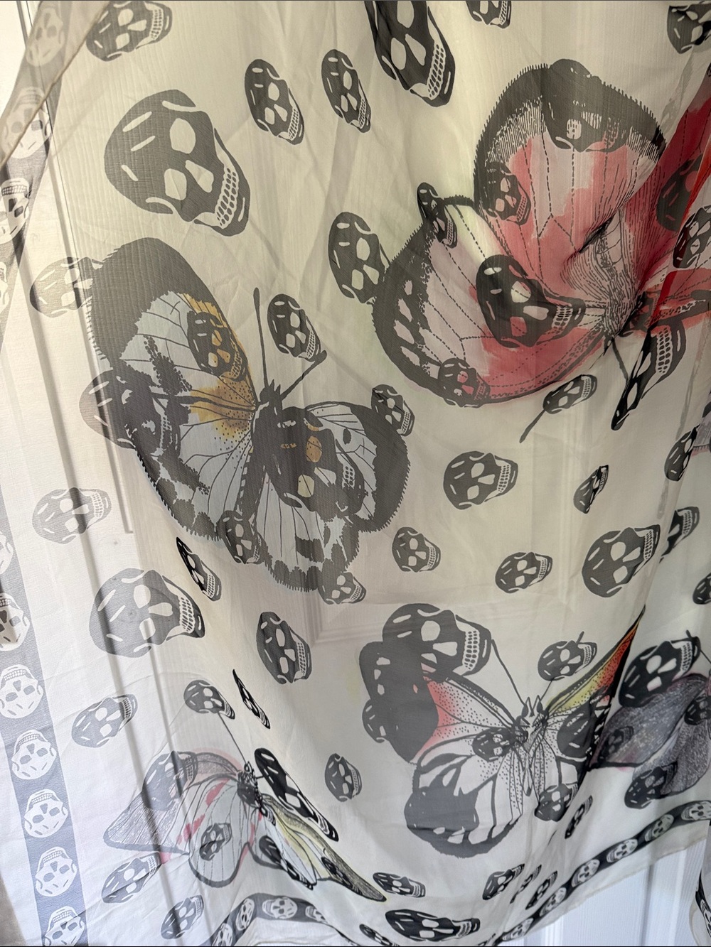 Alexander McqueenSheer Butterfly Print scarf - Picture 2 of 5